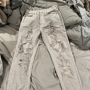 High rise mom jeans, never worn